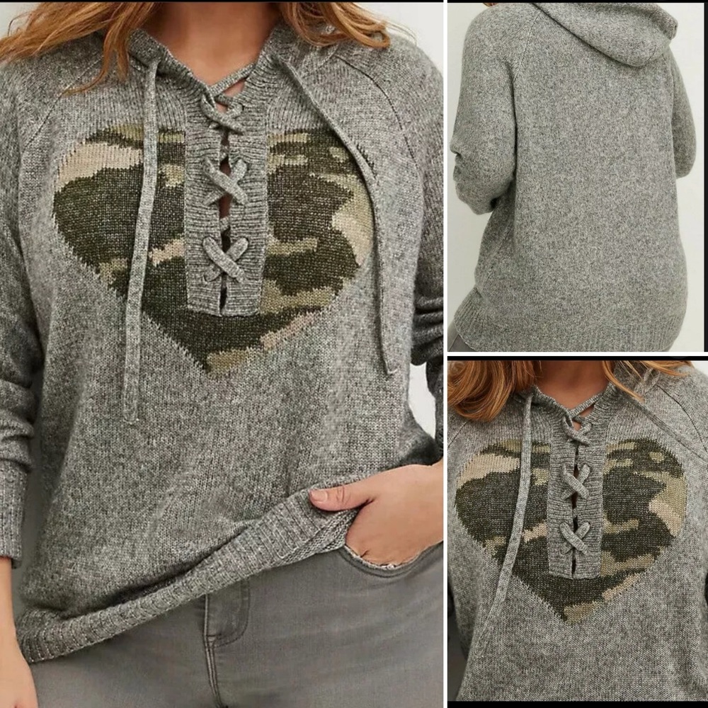 Torrid Long Sleeve Raglan Chunky Knit Camo Heart Hooded Sweater in Grey Green 3X